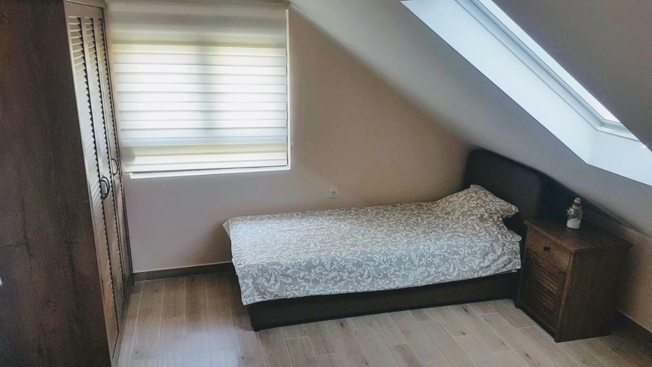 Monika Apartment Тиват Екстер'єр фото
