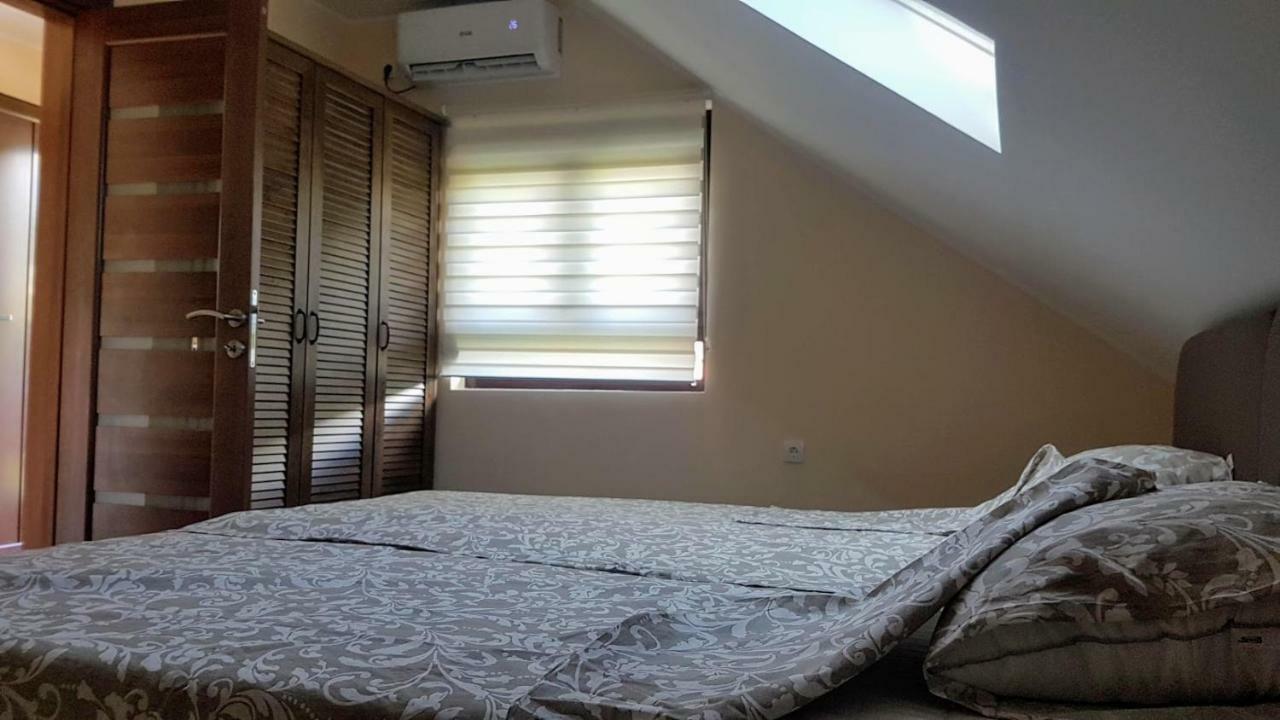 Monika Apartment Тиват Екстер'єр фото